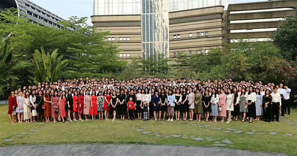 张桅-虎航集团年会合影