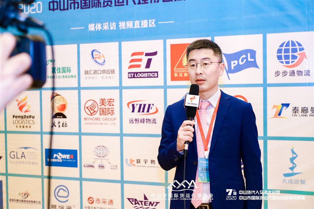 韩国中政郝鸿福先生接受广东卫视采访。