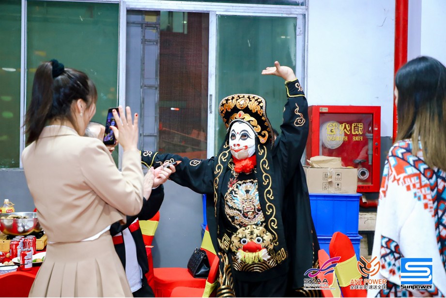 蚂蚁雄兵特约-第一届深航协粤港澳物流跨境高峰论坛暨升宝迎新啤酒狂欢节